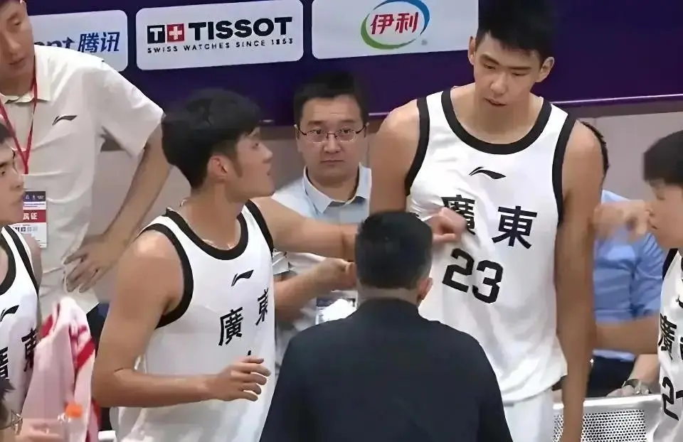 img, 易正在进行, 和纪委轮转