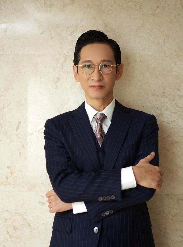 img, 岁的他, 隐形人