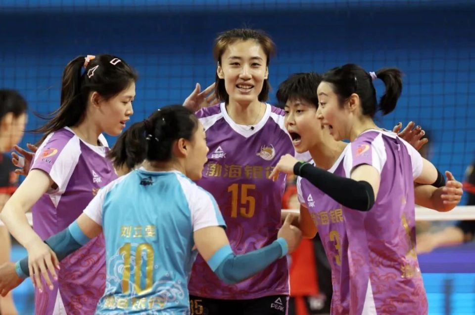 天津vs河, 强队的比赛 天津vs河, 强队的比赛